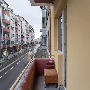 Elegant 2bdr With A Balcony , Sofía Bulgaria